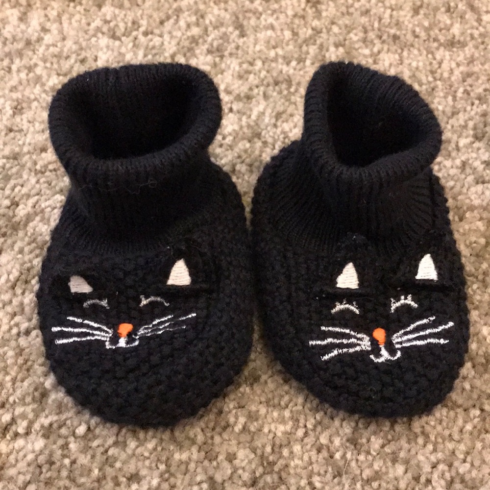 Baby cat booties